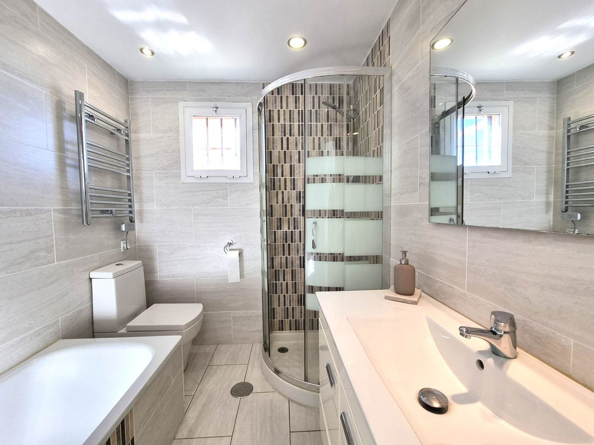 Se vende Ático Dúplex de 2 dormitorios en Costa Del Sol, Málaga, España