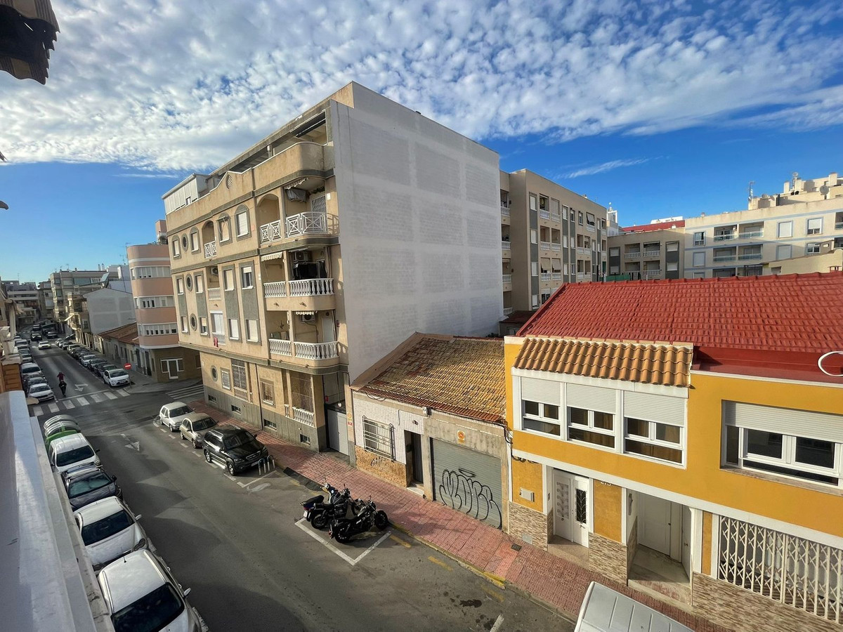 Se vende Apartamento Planta Media de 4 dormitorios en Costa Blanca, Alicante, España