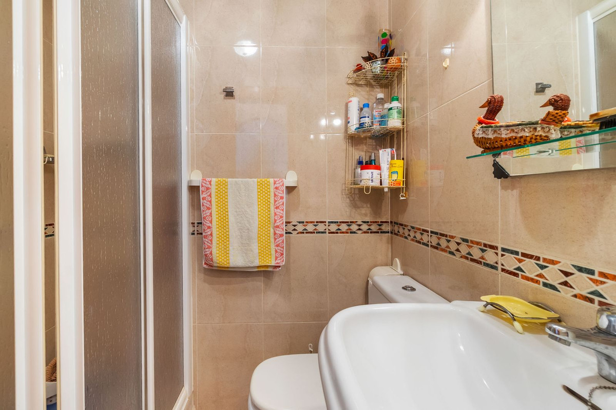 3 Bed Apartment for sale in Torrevieja Costa Blanca, Alicante, Spain