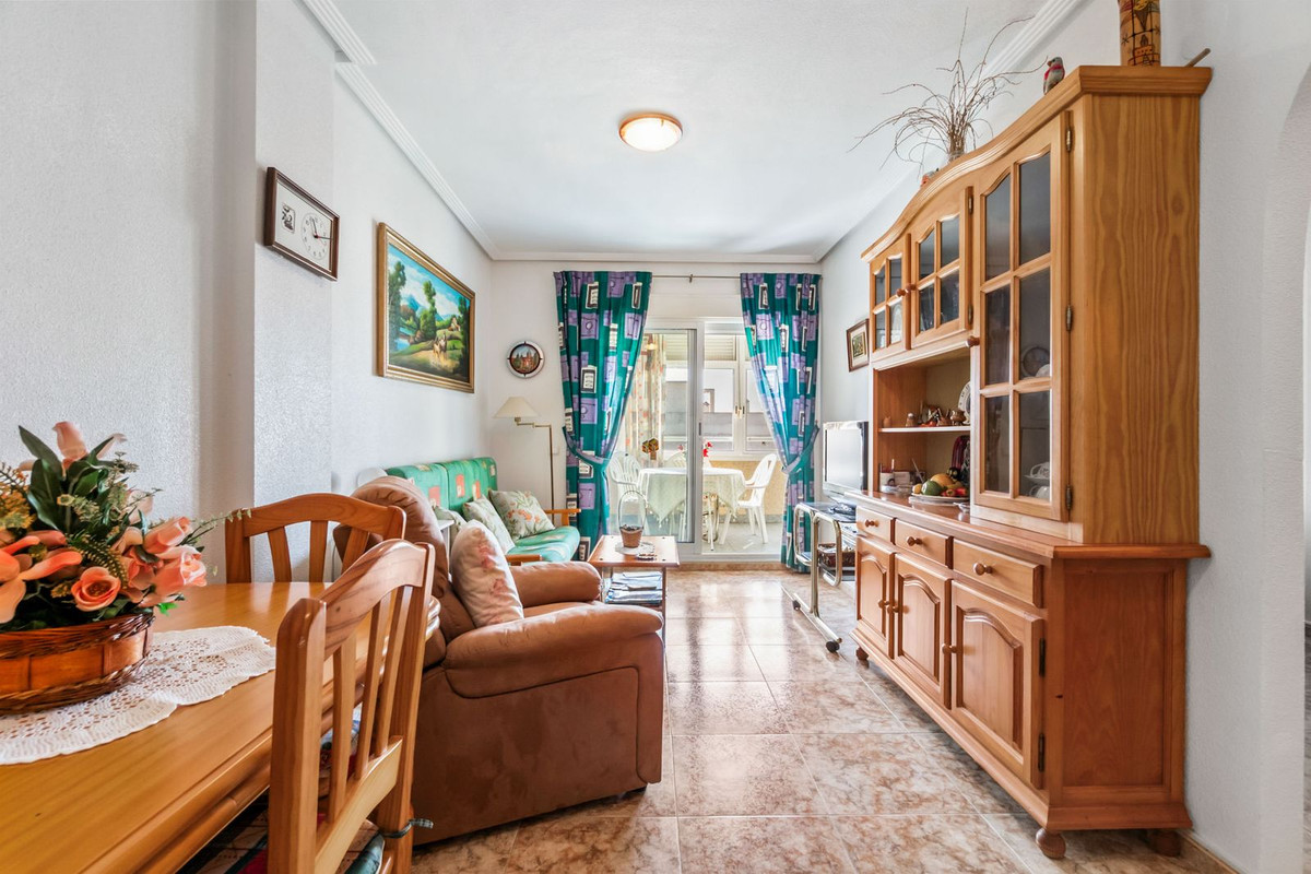3 Bed Apartment for sale in Torrevieja Costa Blanca, Alicante, Spain