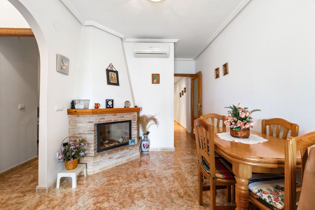 3 Bed Apartment for sale in Torrevieja Costa Blanca, Alicante, Spain