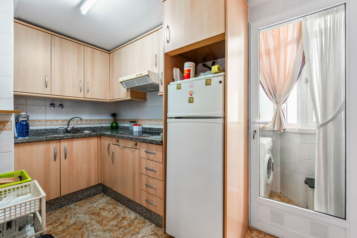 3 Bed Apartment for sale in Torrevieja Costa Blanca, Alicante, Spain