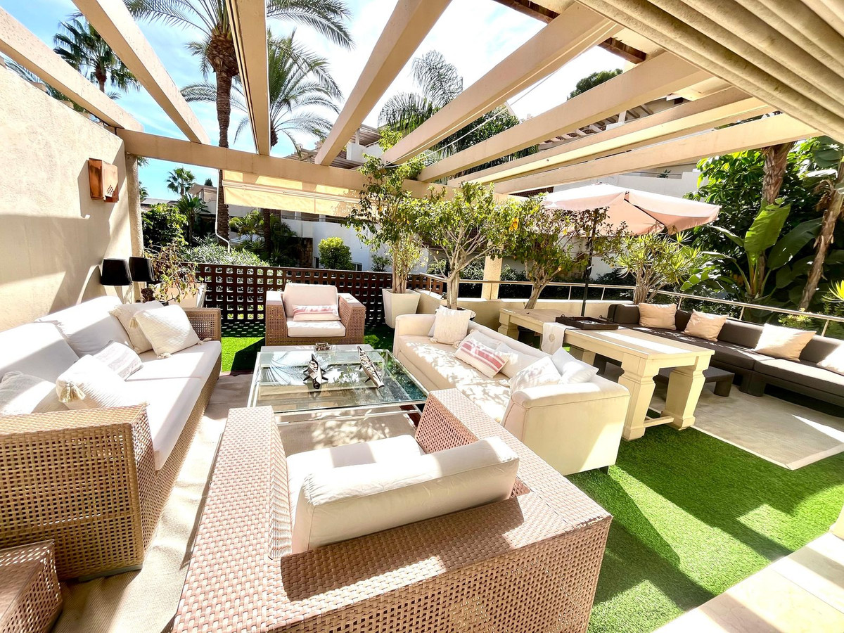 3 Bed Apartment for sale in Río Real Costa Del Sol, Málaga, Spain