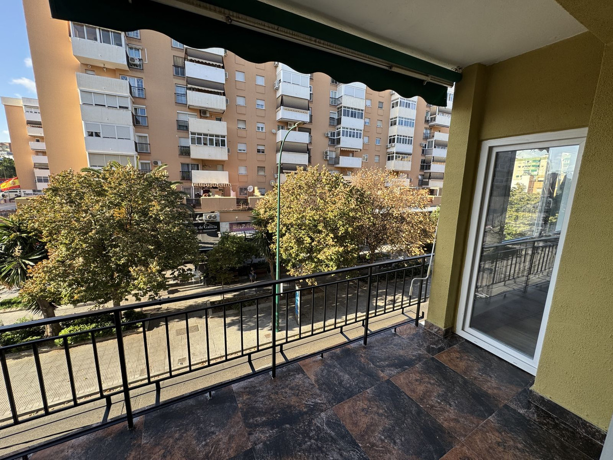 Se vende Apartamento Planta Media de 3 dormitorios en Costa Del Sol, Málaga, España