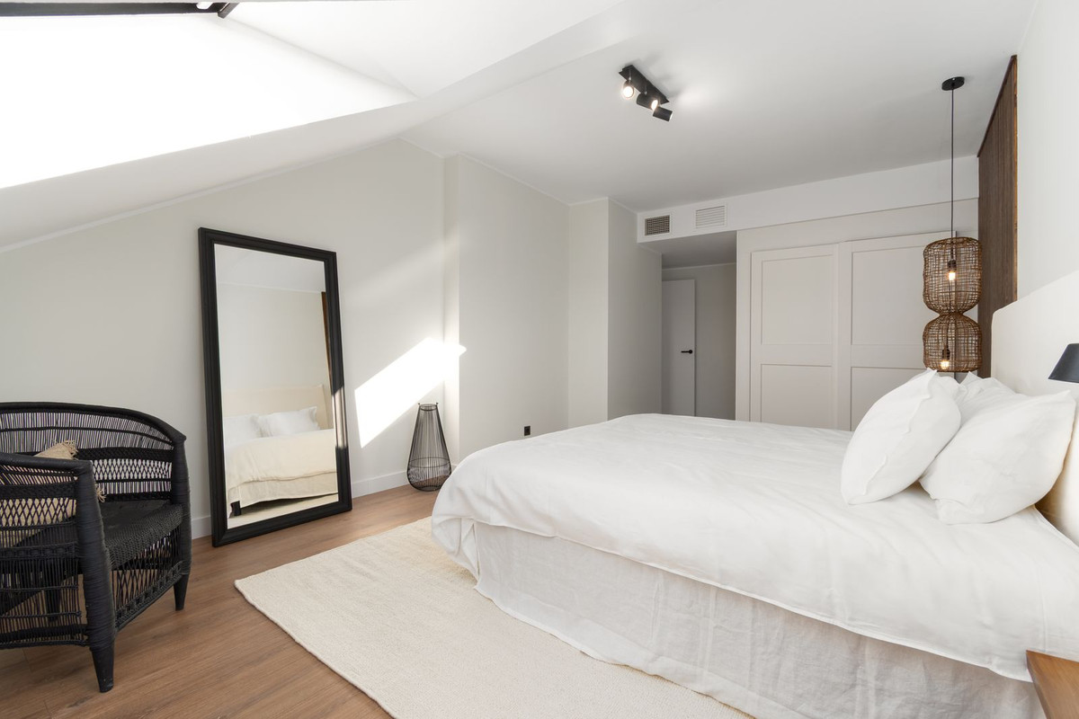 3 Bed Apartment for sale in Torrequebrada Costa Del Sol, Málaga, Spain