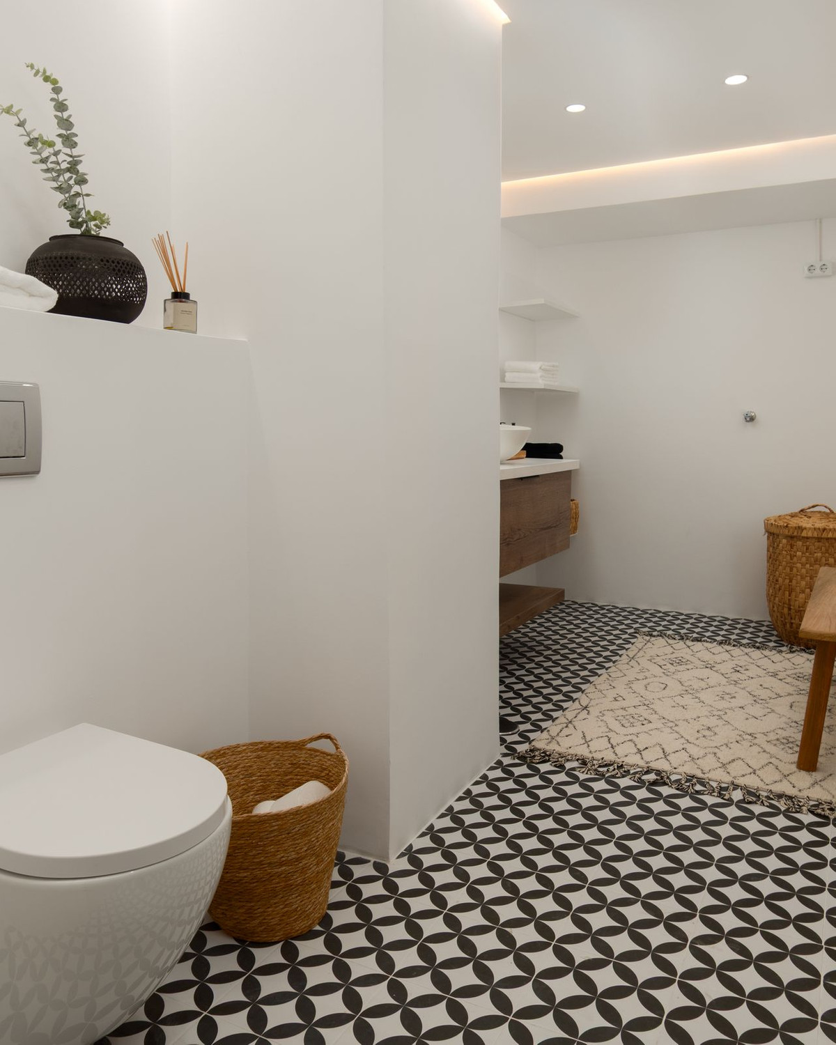 3 Bed Apartment for sale in Torrequebrada Costa Del Sol, Málaga, Spain