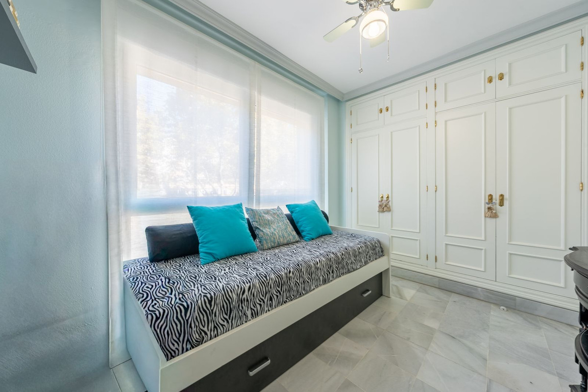 2 Bed Apartment for sale in Marbella Costa Del Sol, Málaga, Spain