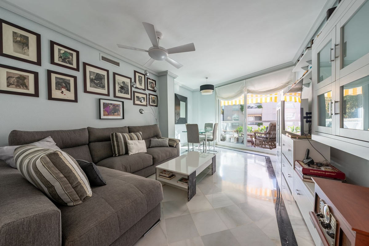 2 Bed Apartment for sale in Marbella Costa Del Sol, Málaga, Spain