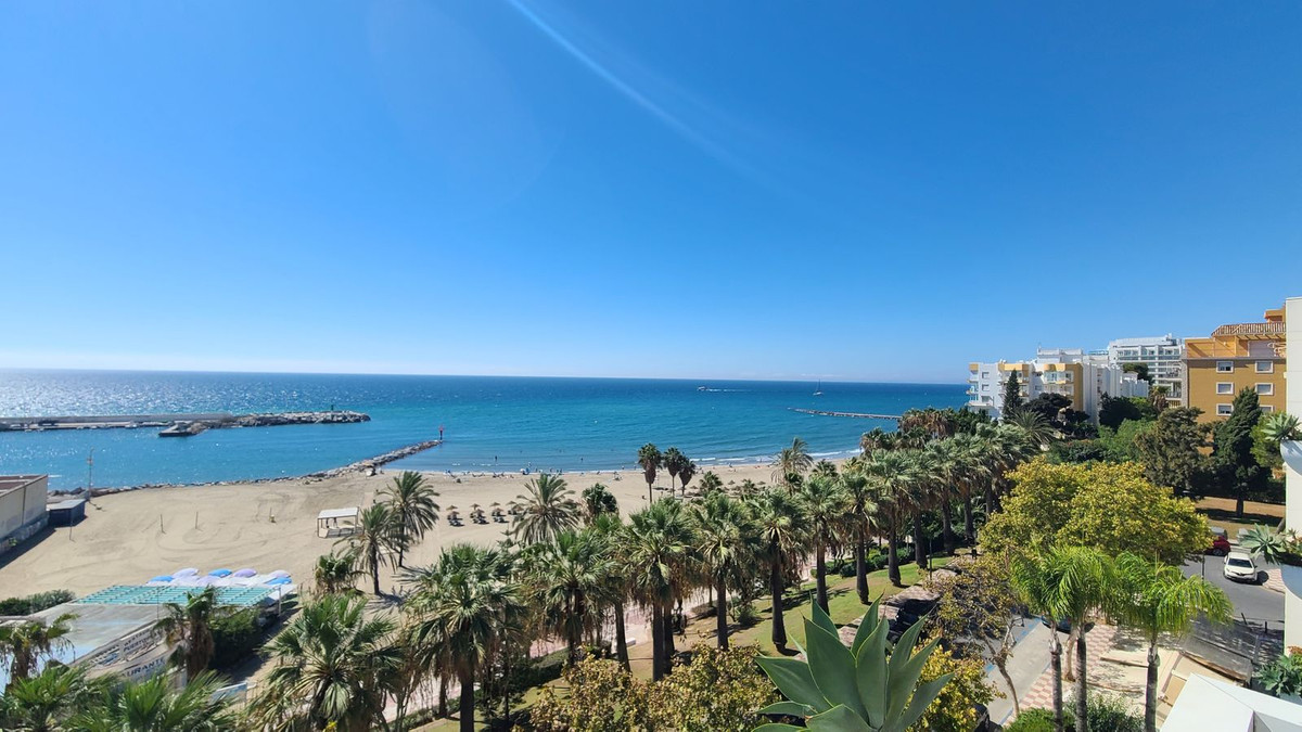 2 Bed Apartment for sale in Marbella Costa Del Sol, Málaga, Spain