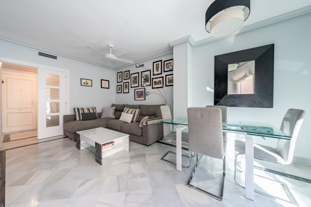 2 Bed Apartment for sale in Marbella Costa Del Sol, Málaga, Spain
