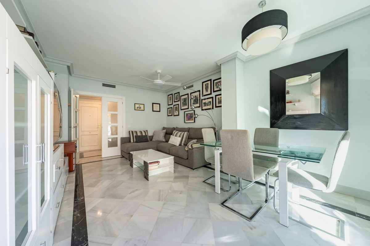 2 Bed Apartment for sale in Marbella Costa Del Sol, Málaga, Spain