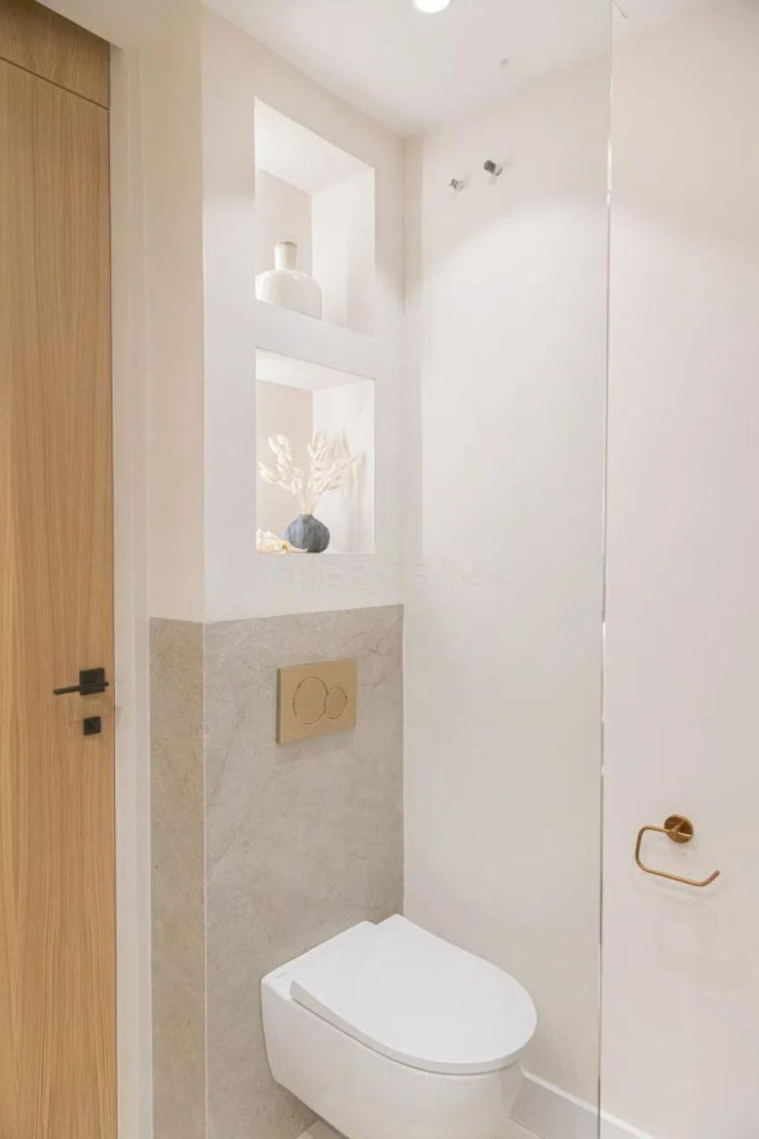 4 Bed Apartment for sale in Nueva Andalucía Costa Del Sol, Málaga, Spain