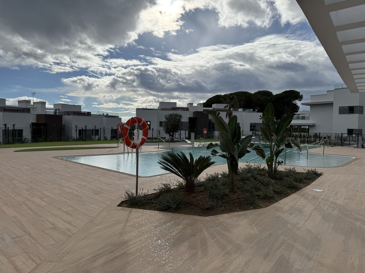 4 Bed Apartment for sale in Marbella Costa Del Sol, Málaga, Spain