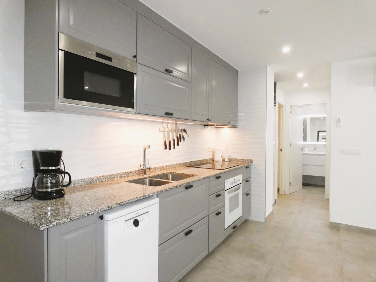 Se vende Apartamento Planta Media de 3 dormitorios en Costa Blanca, Alicante, España