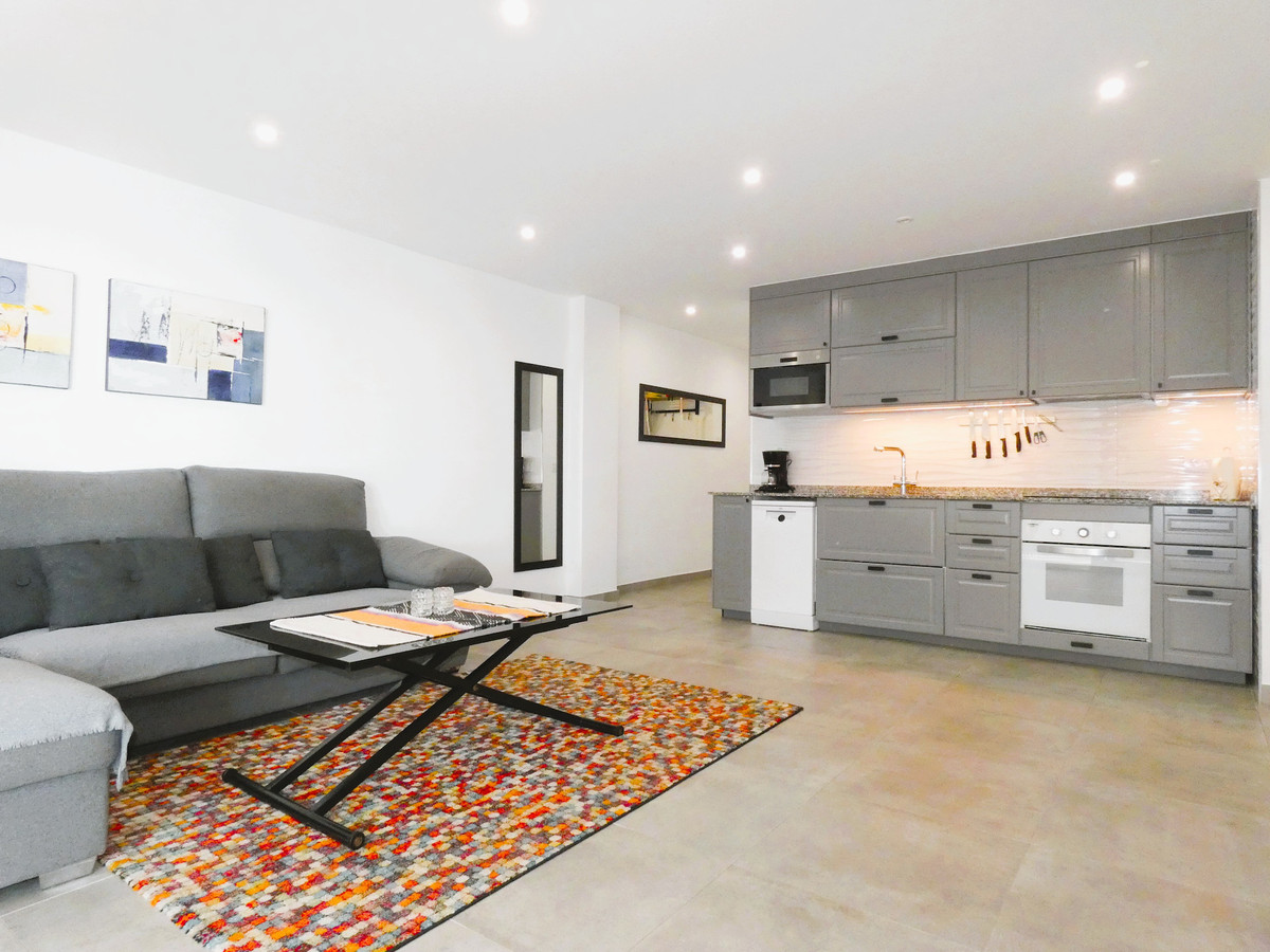 Se vende Apartamento Planta Media de 3 dormitorios en Costa Blanca, Alicante, España