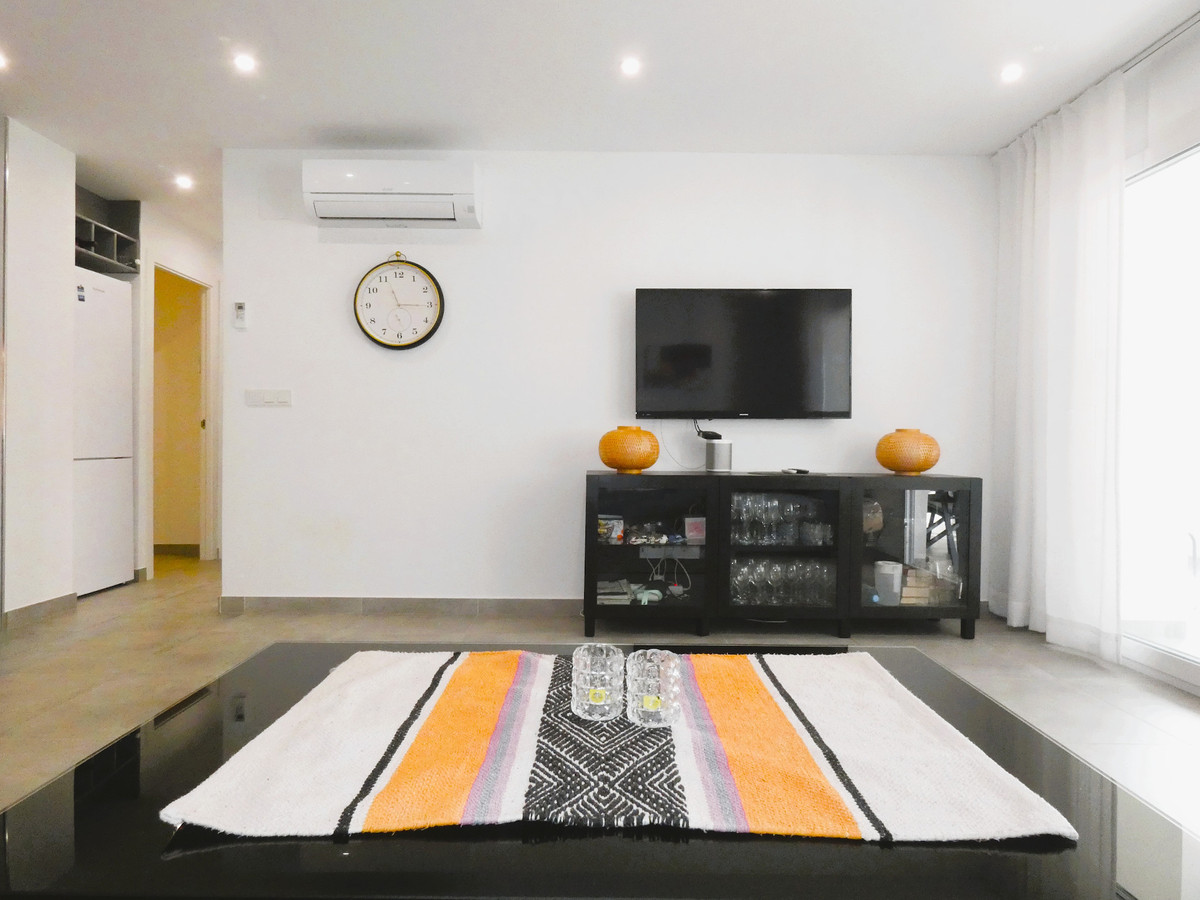 Se vende Apartamento Planta Media de 3 dormitorios en Costa Blanca, Alicante, España
