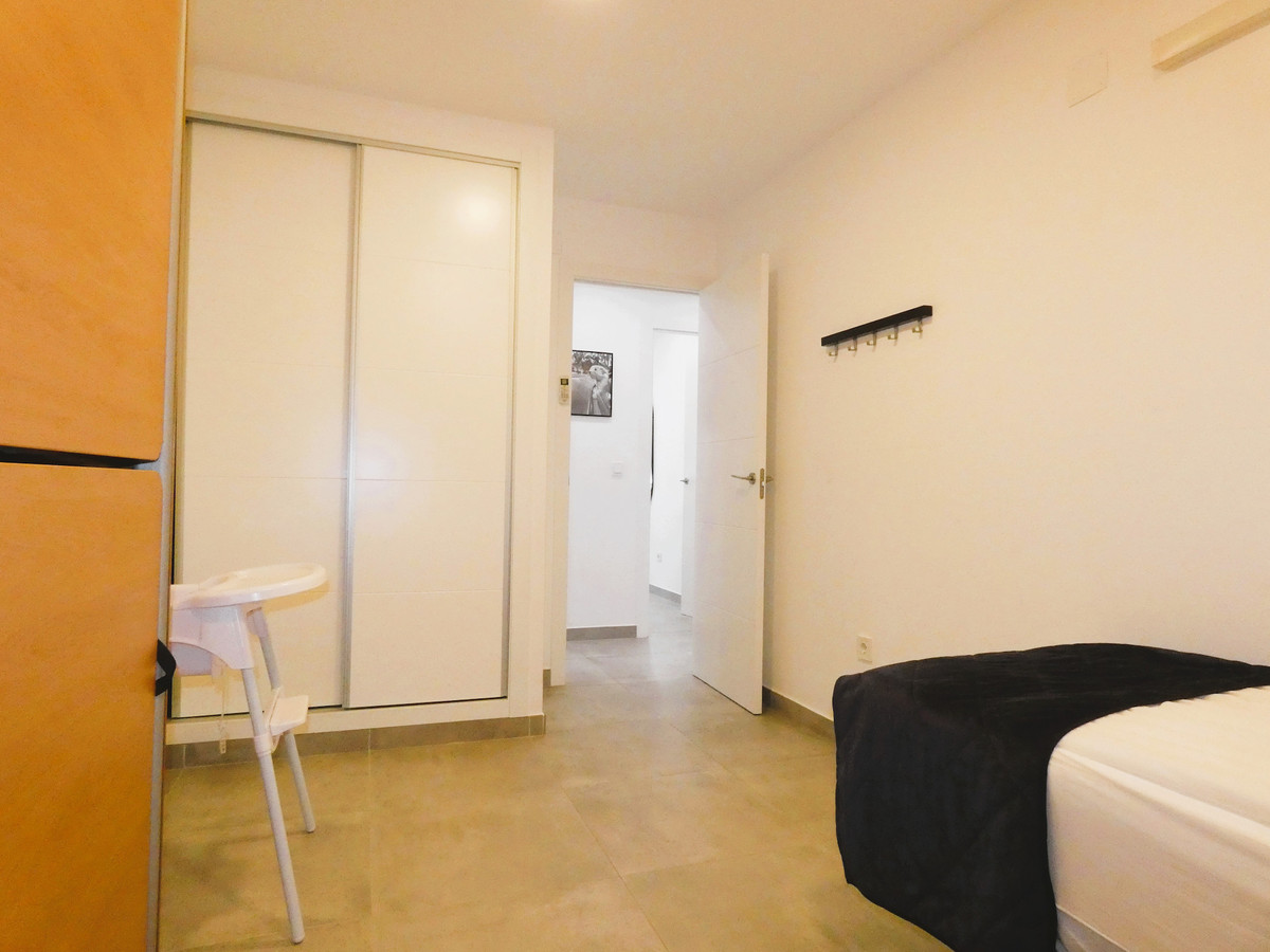 Se vende Apartamento Planta Media de 3 dormitorios en Costa Blanca, Alicante, España