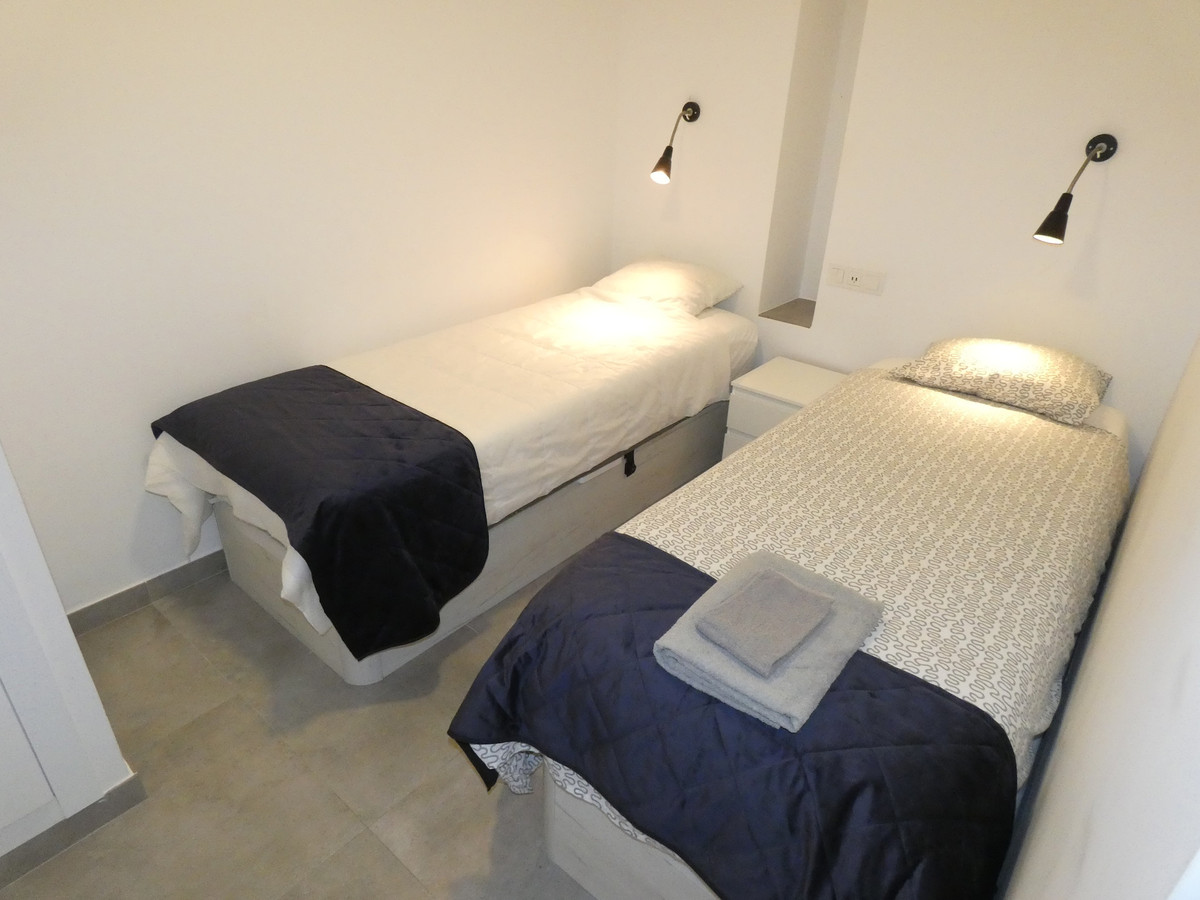 Se vende Apartamento Planta Media de 3 dormitorios en Costa Blanca, Alicante, España
