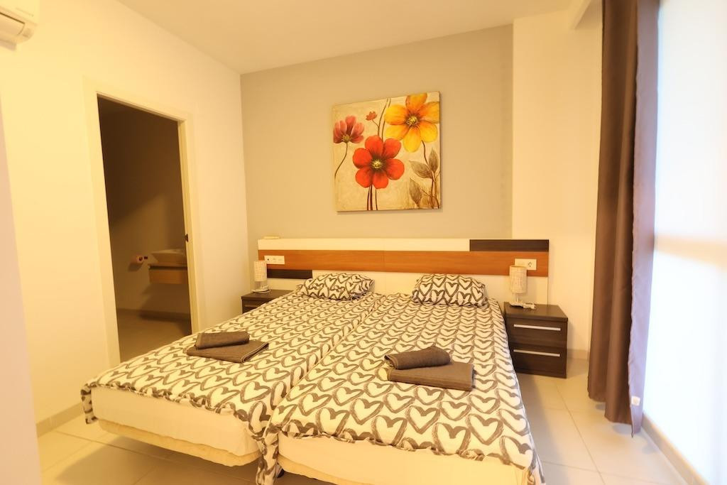 Se vende Apartamento Planta Media de 2 dormitorios en Costa Blanca, Alicante, España
