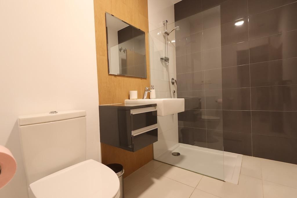 Se vende Apartamento Planta Media de 2 dormitorios en Costa Blanca, Alicante, España