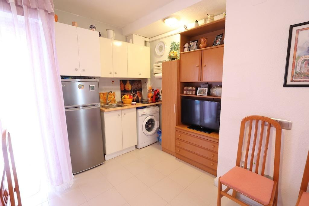 Se vende Apartamento Planta Media de 1 dormitorios en Costa Blanca, Alicante, España