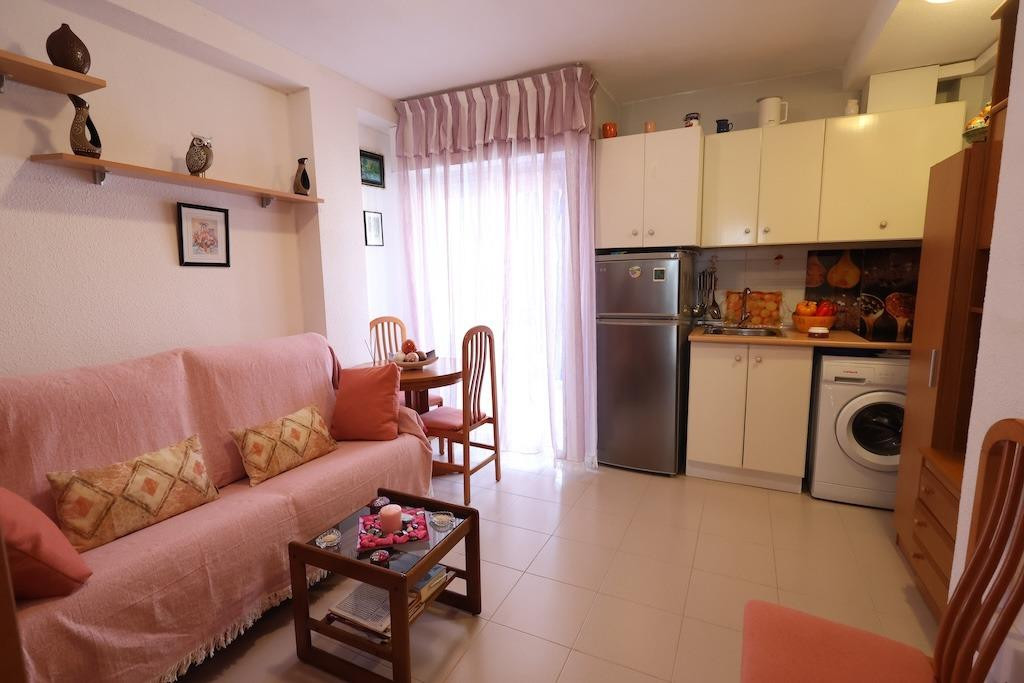 Se vende Apartamento Planta Media de 1 dormitorios en Costa Blanca, Alicante, España