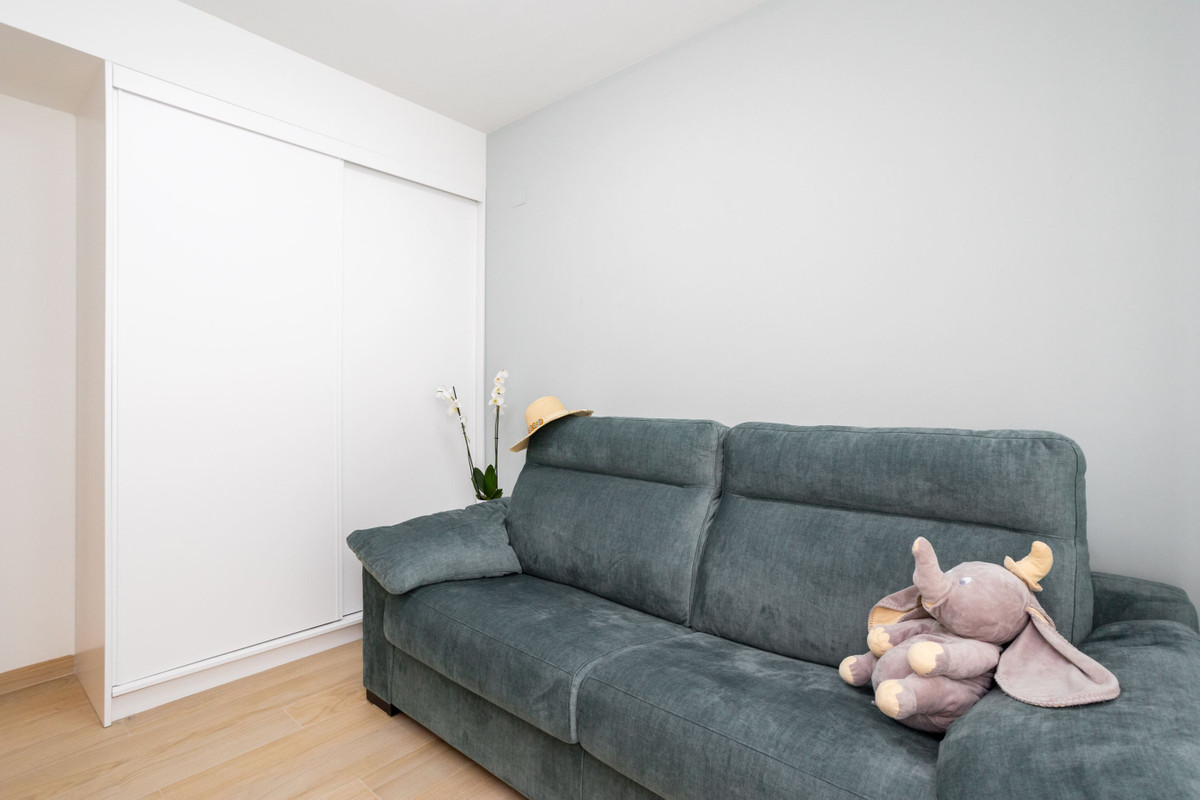 Se vende Apartamento en Planta Última de 2 dormitorios en Costa Blanca, Alicante, España