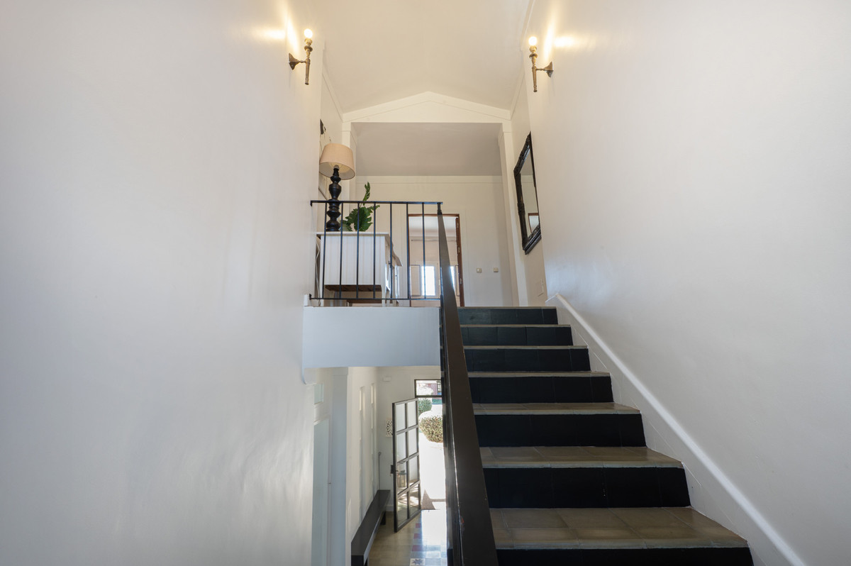 4 Bed Townhouse for sale in Archidona Costa Del Sol, Málaga, Spain