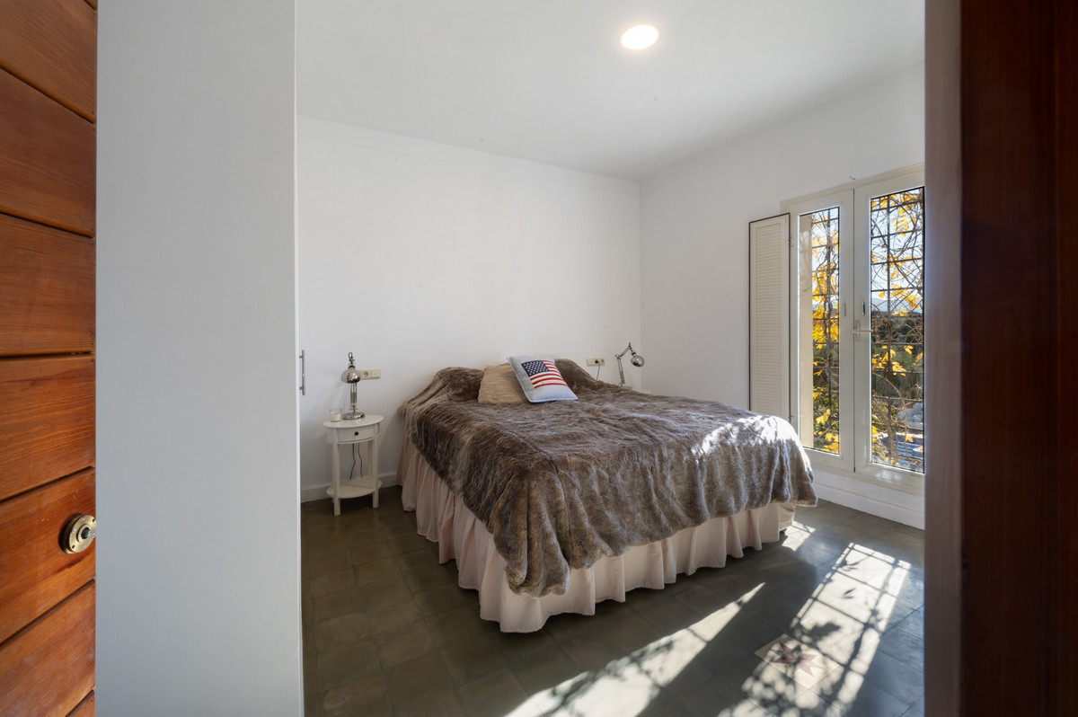 4 Bed Townhouse for sale in Archidona Costa Del Sol, Málaga, Spain