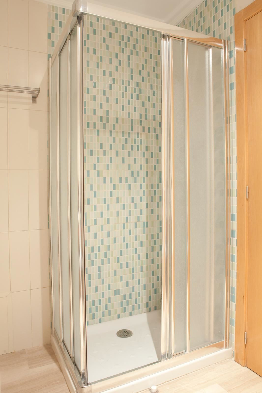 Se vende Apartamento Planta Media de 4 dormitorios en Costa Blanca, Alicante, España