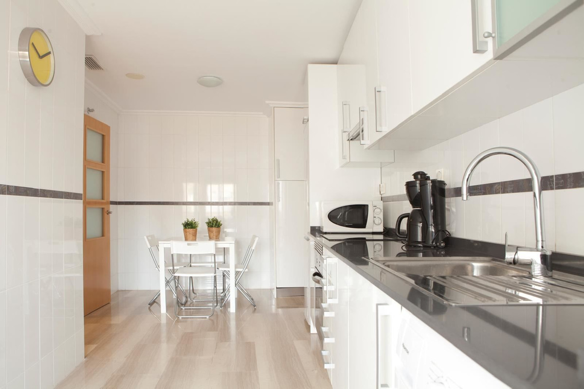 Se vende Apartamento Planta Media de 4 dormitorios en Costa Blanca, Alicante, España