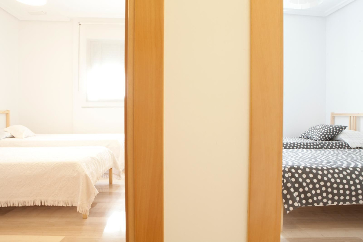 Se vende Apartamento Planta Media de 4 dormitorios en Costa Blanca, Alicante, España