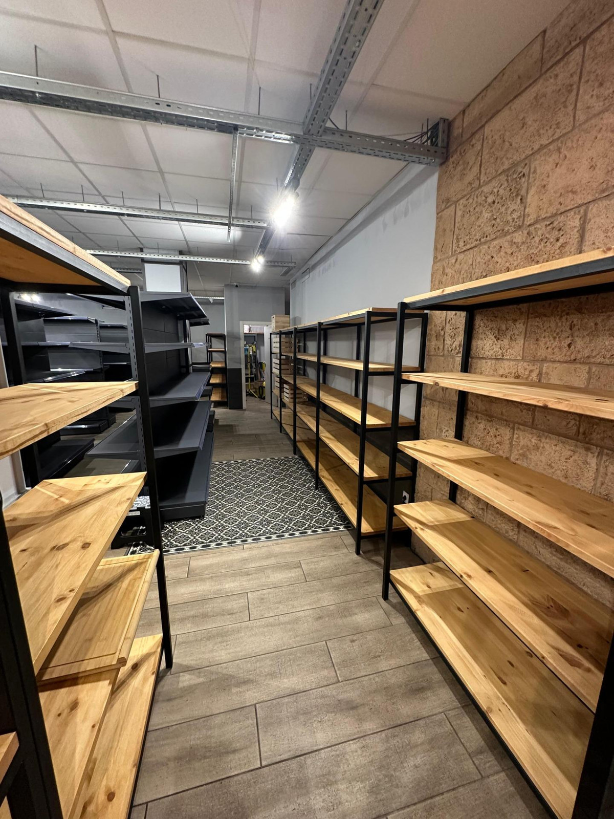 Commercial unit for sale in Alicante Costa Blanca, Alicante, Spain