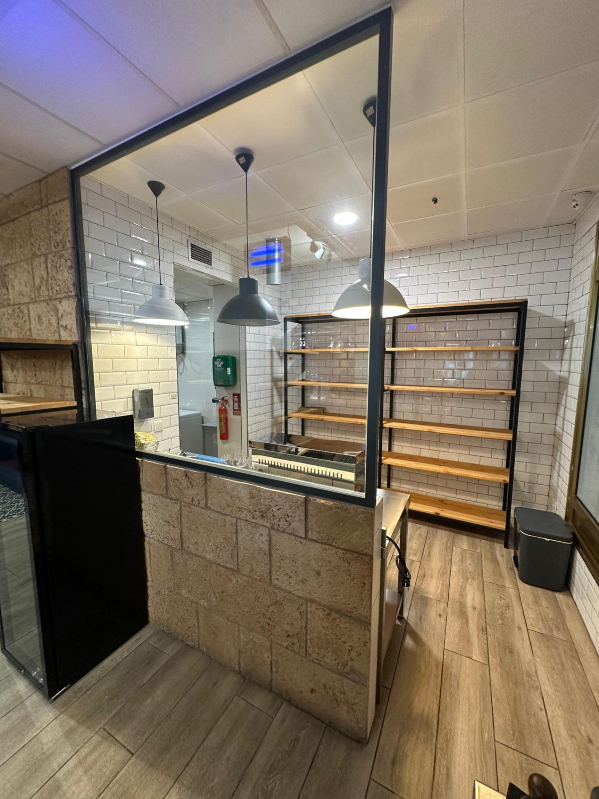 Commercial unit for sale in Alicante Costa Blanca, Alicante, Spain