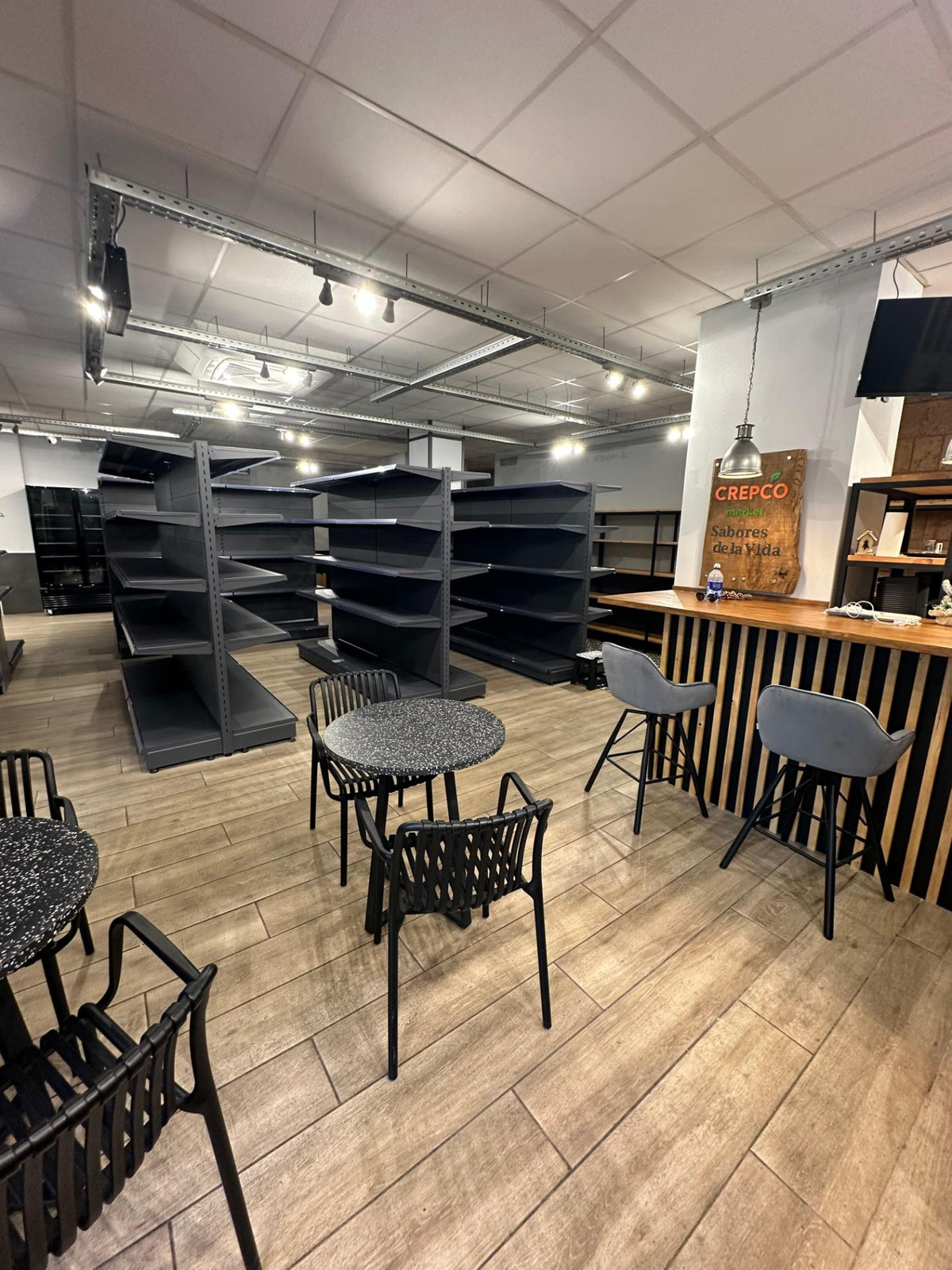 Commercial unit for sale in Alicante Costa Blanca, Alicante, Spain