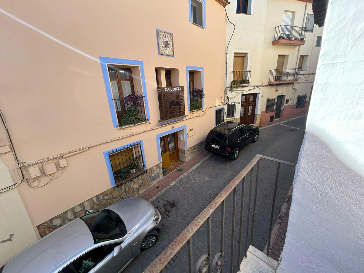 3 Bed Townhouse for sale in Polop Costa Blanca, Alicante, Spain