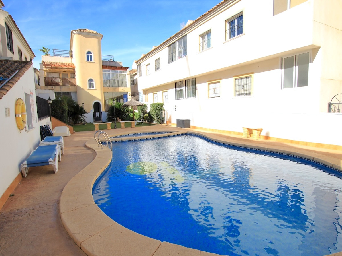 2 Bed Apartment for sale in Heredades Costa Blanca, Alicante, Spain