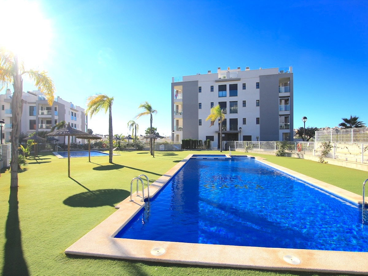 2 Bed Apartment for sale in Villamartin Costa Blanca, Alicante, Spain