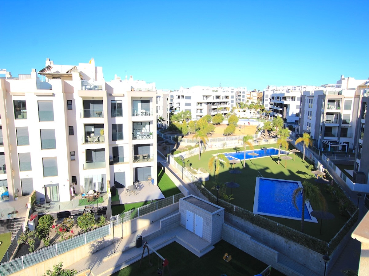 2 Bed Apartment for sale in Villamartin Costa Blanca, Alicante, Spain