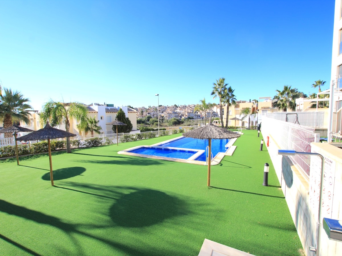 2 Bed Apartment for sale in Villamartin Costa Blanca, Alicante, Spain