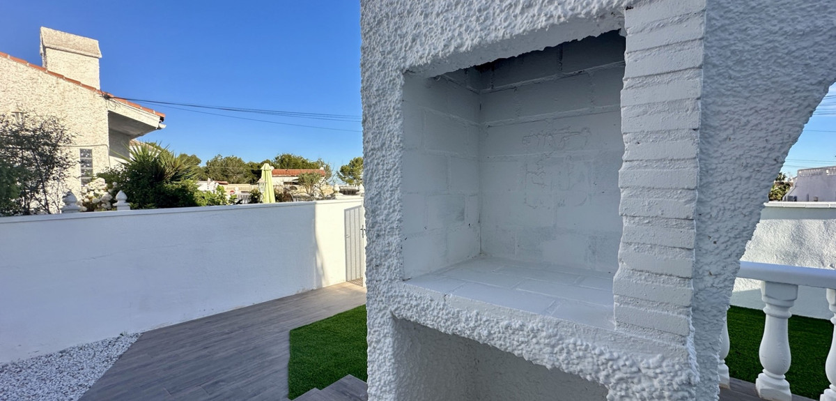 2 Bed Townhouse for sale in Orihuela Costa Costa Blanca, Alicante, Spain