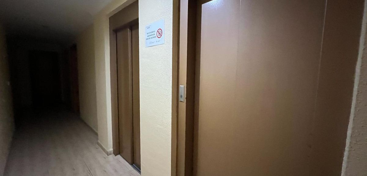 Se vende Apartamento Planta Media de 2 dormitorios en Costa Blanca, Alicante, España