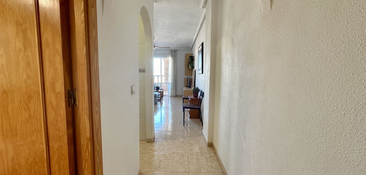Se vende Apartamento Planta Media de 2 dormitorios en Costa Blanca, Alicante, España