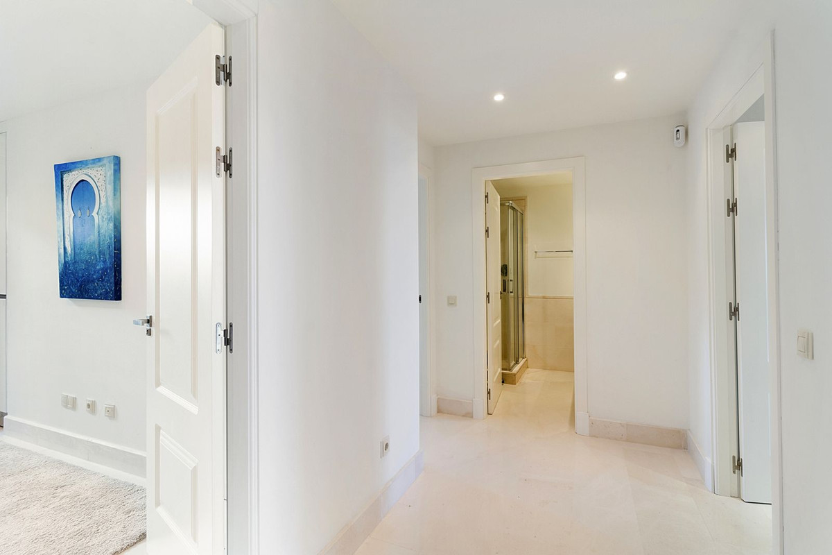 2 Bed Apartment for sale in Los Flamingos Costa Del Sol, Málaga, Spain