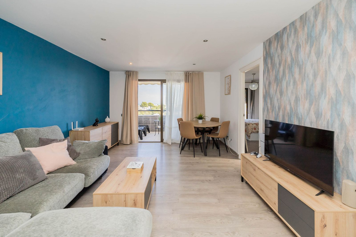 2 Bed Apartment for sale in Riviera Del Sol Costa Del Sol, Málaga, Spain