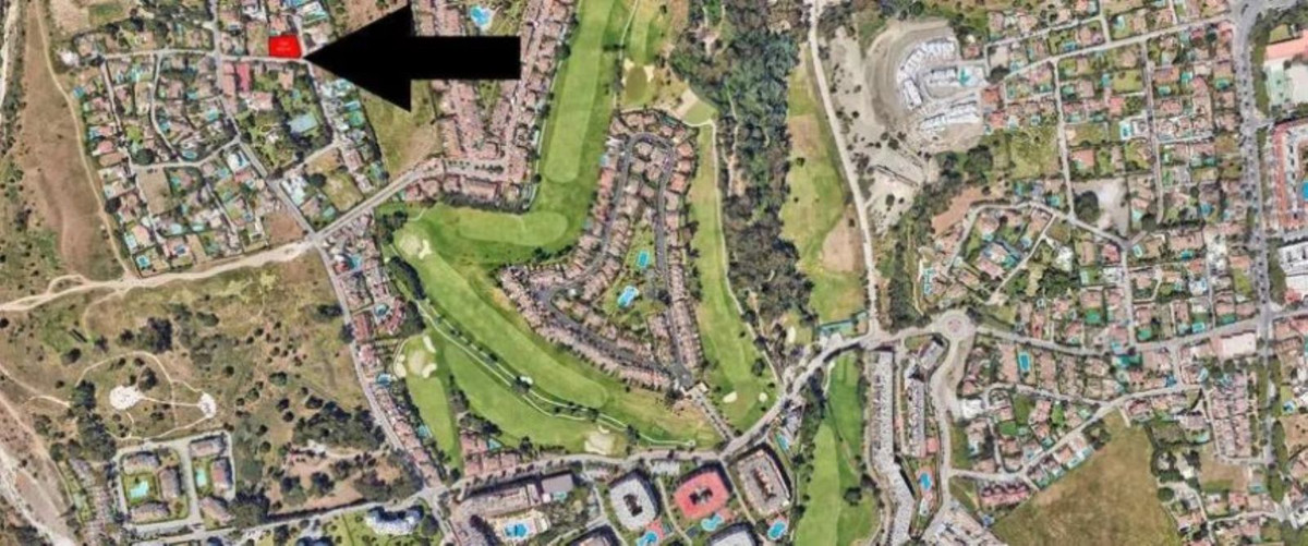 Se vende Terreno Urbano  en Costa Del Sol, Málaga, España