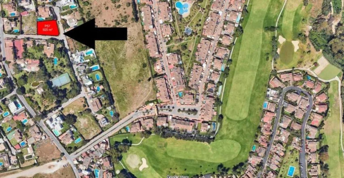Se vende Terreno Urbano  en Costa Del Sol, Málaga, España