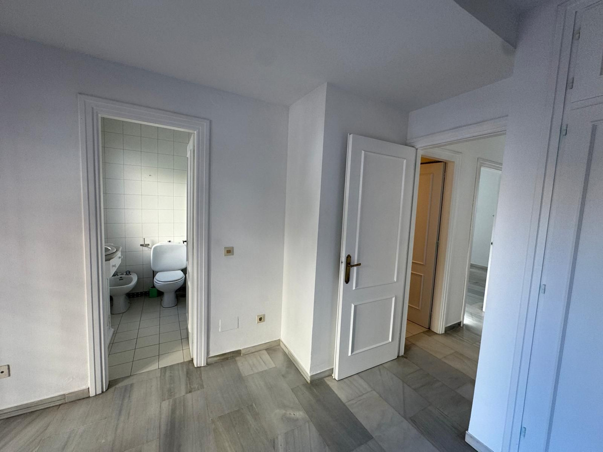 4 Bed Townhouse for sale in Marbella Costa Del Sol, Málaga, Spain