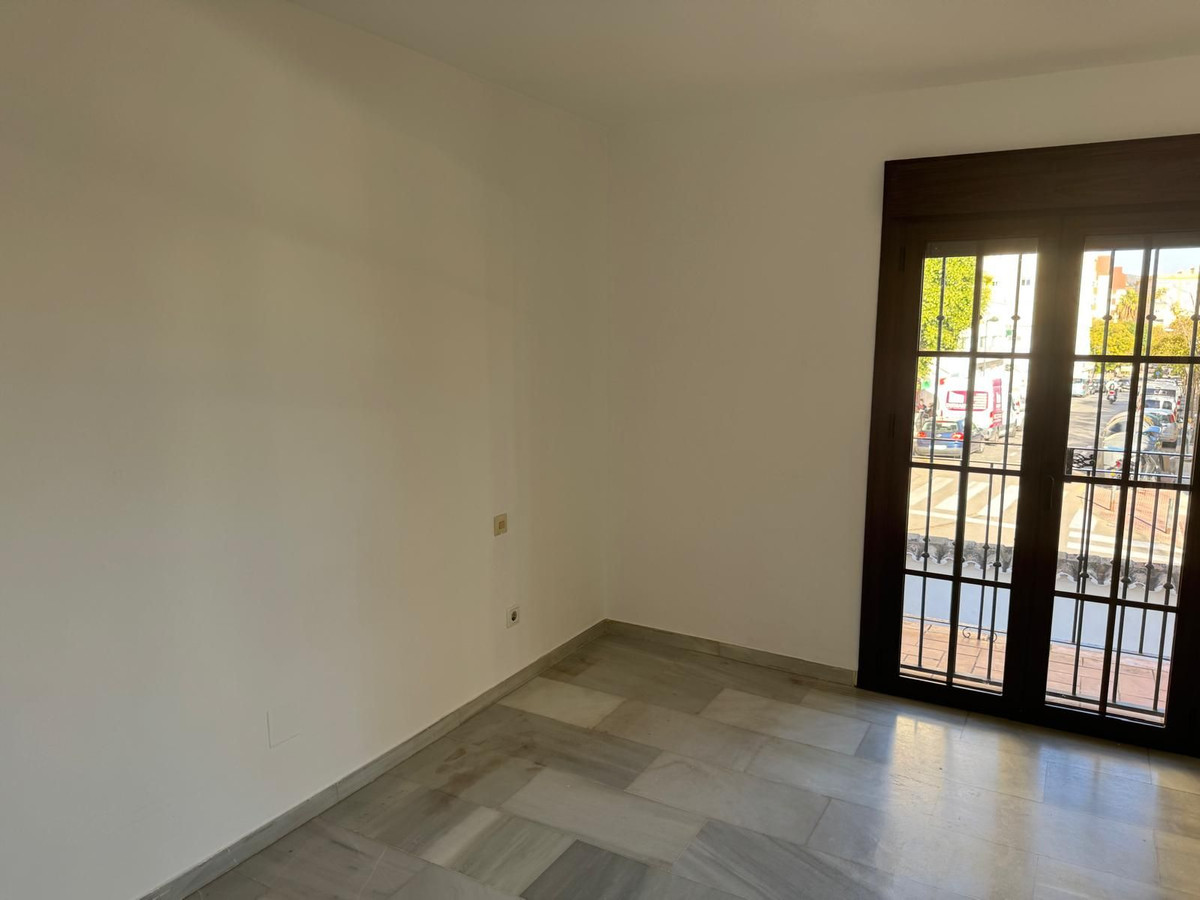 4 Bed Townhouse for sale in Marbella Costa Del Sol, Málaga, Spain