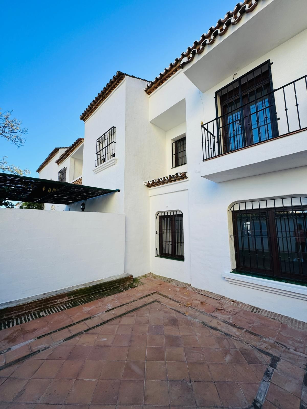 4 Bed Townhouse for sale in Marbella Costa Del Sol, Málaga, Spain
